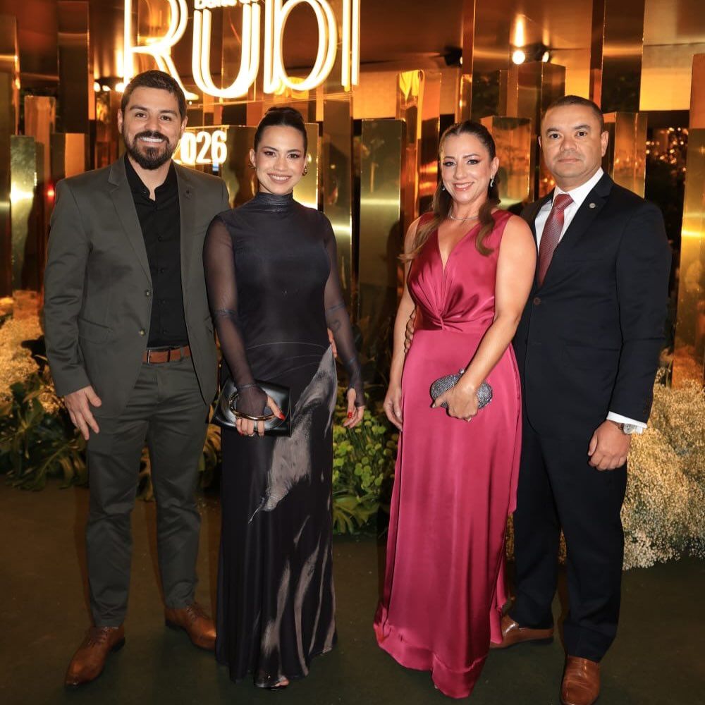 Ana Zanuzzi no Baile do Rubi 2026, da OAB-GO — imagem 2 de 5