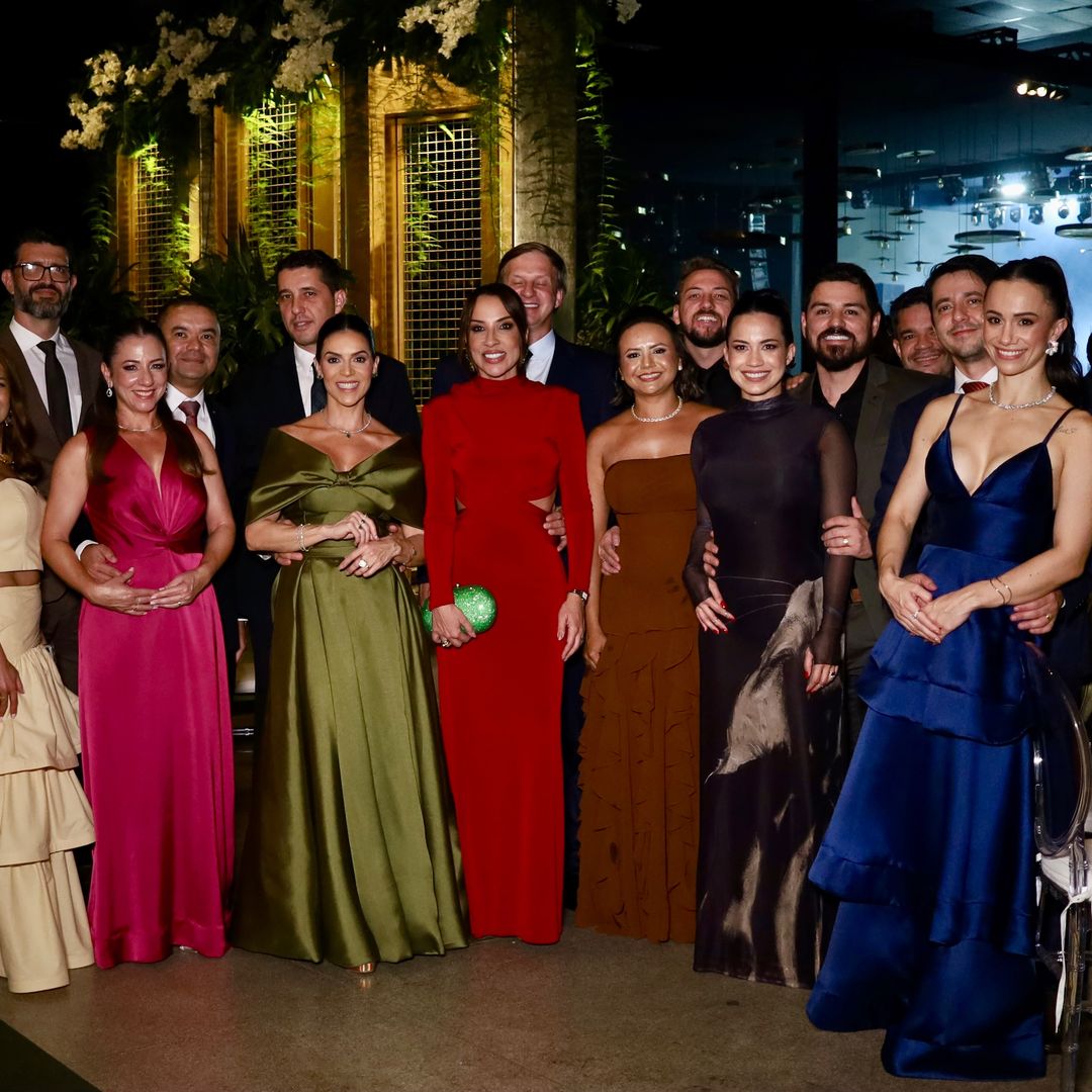 Ana Zanuzzi no Baile do Rubi 2026, da OAB-GO — imagem 5 de 5